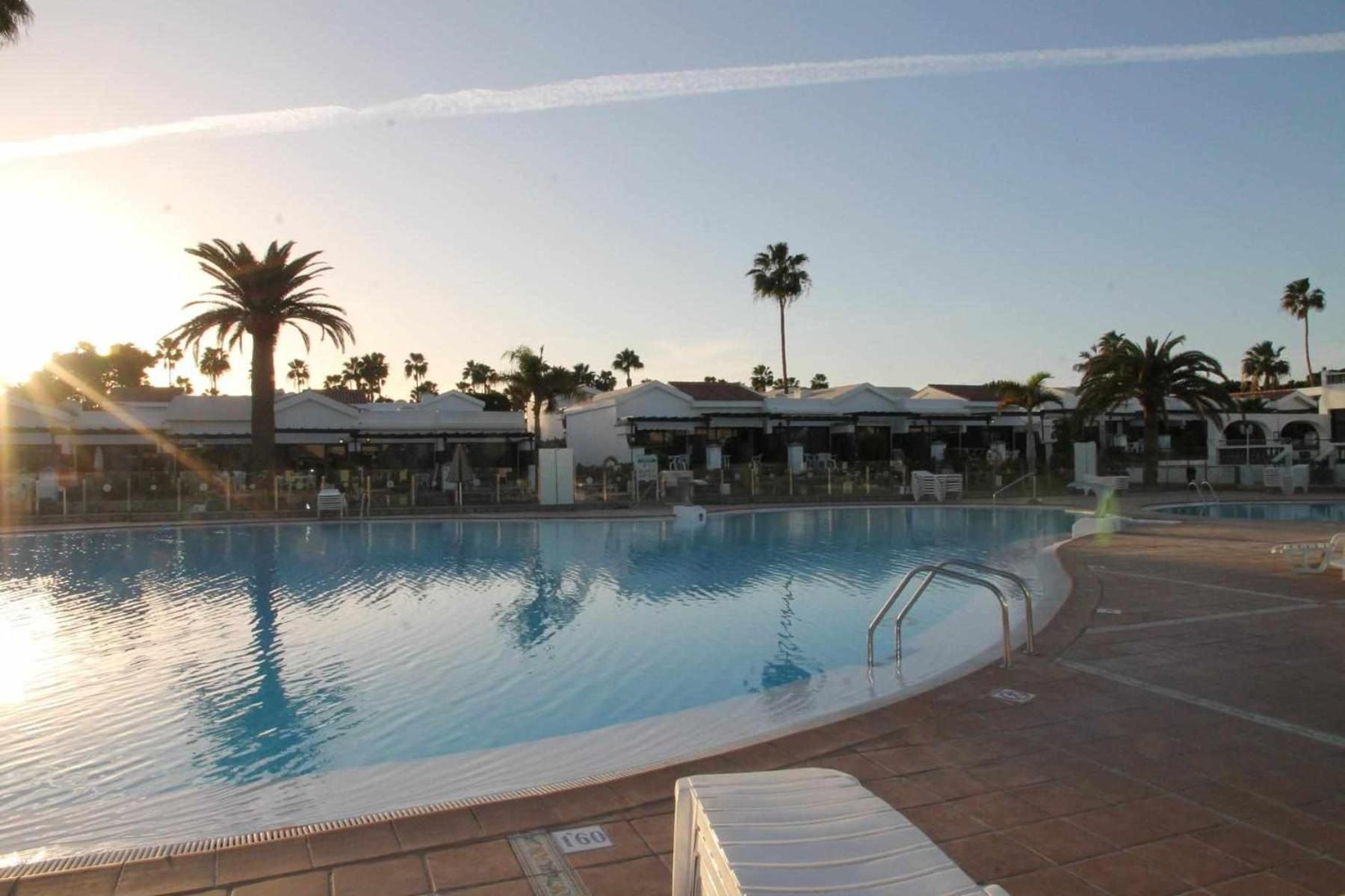 Bungalow Enfrente Piscina En Maspalomas Μασπαλόμας Εξωτερικό φωτογραφία