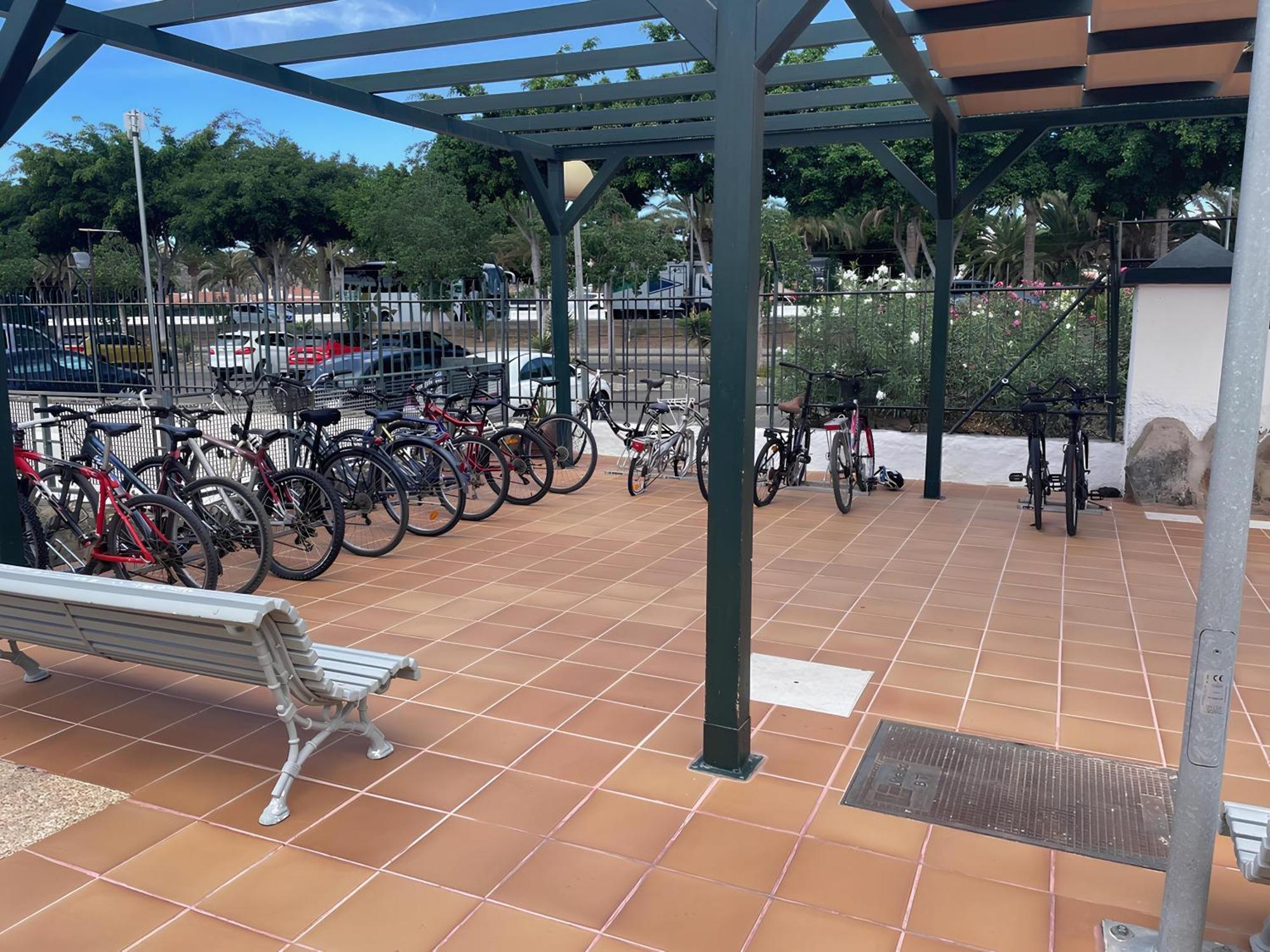 Bungalow Enfrente Piscina En Maspalomas Μασπαλόμας Εξωτερικό φωτογραφία